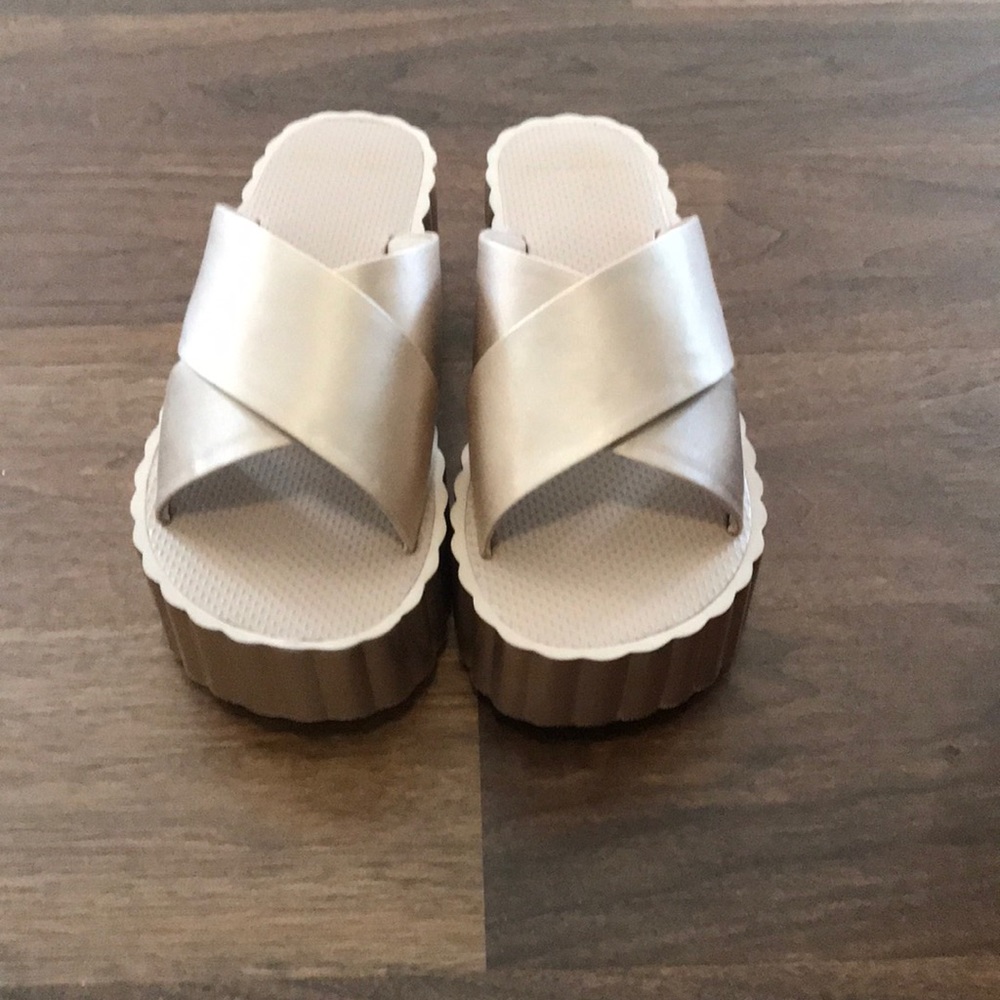 Tory Burch Platform Sandals